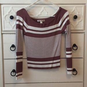 Long sleep cropped top